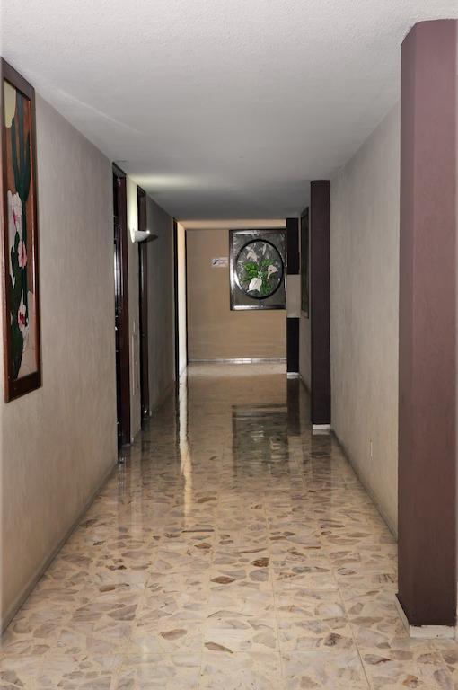 Hotel El Monte Salamanca Buitenkant foto