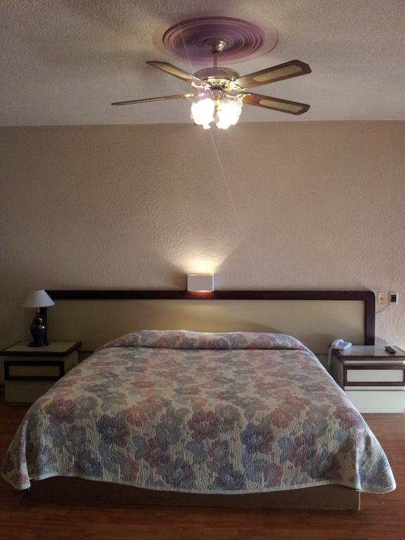 Hotel El Monte Salamanca Kamer foto